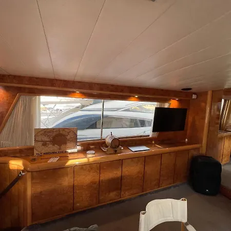 Yate Aloha Sant Adria de Besos